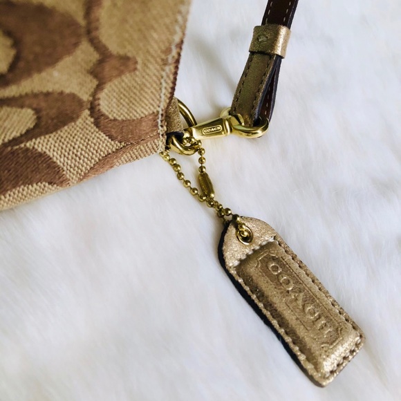 NWOT Y2K Coach Small shoulder bag Handbag/Wristlet Gold - Picture 7 of 15